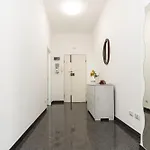 Cozy Apartment, 400m From Beaches And Sea Apartmán